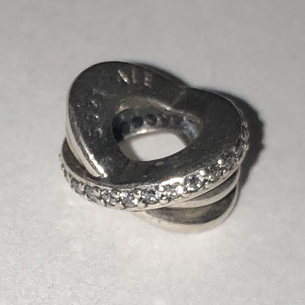 Pandora sparkly and polished line spacer charm